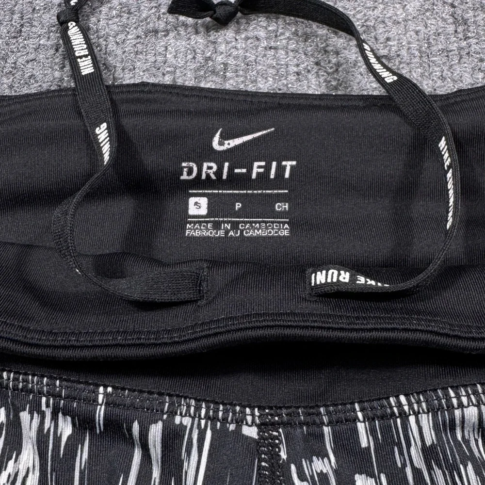 Nike Dri-FIT Running Leggings Womens Small Black White Abstract Mesh Crop‎